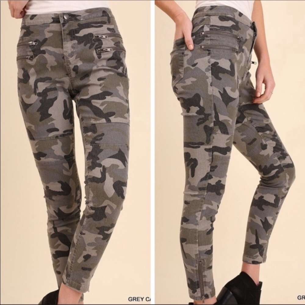 UMGEE CAMO MOTO PANT SZ SMALL